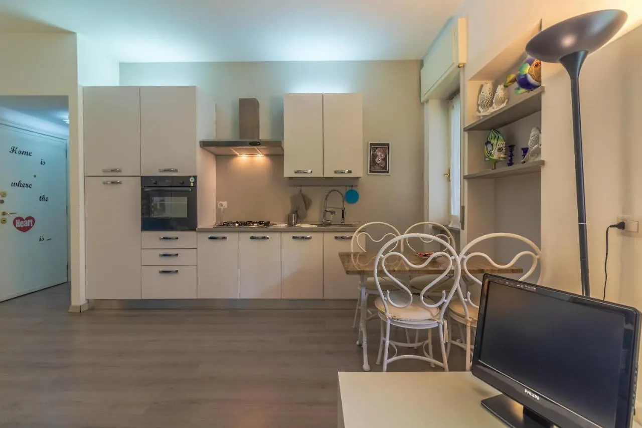Isa Studio Apartment Santa Margherita Ligure 0*,  Italia